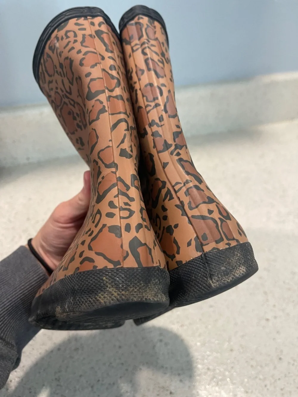 Hunter Brown Rain & Snow Boots Waterproof Mid-Calf